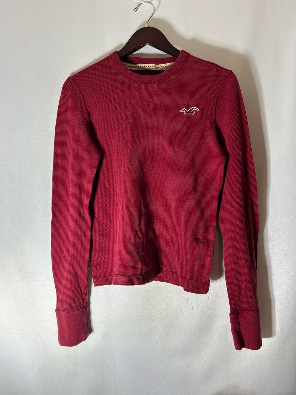 Hollister Men’s Deep Red Crewneck Sweatshirt